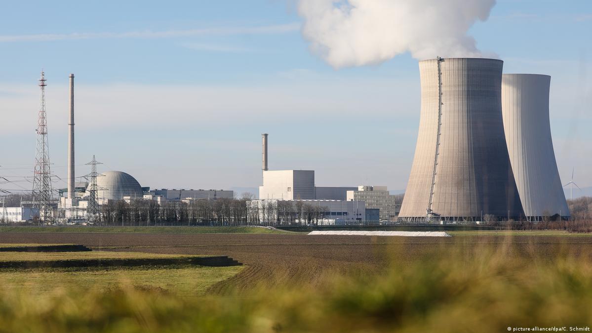 Alemanha ainda não decidiu se fecha centrais nucleares