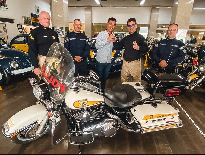 Polícia Federal faz doação de motos para Tubarão