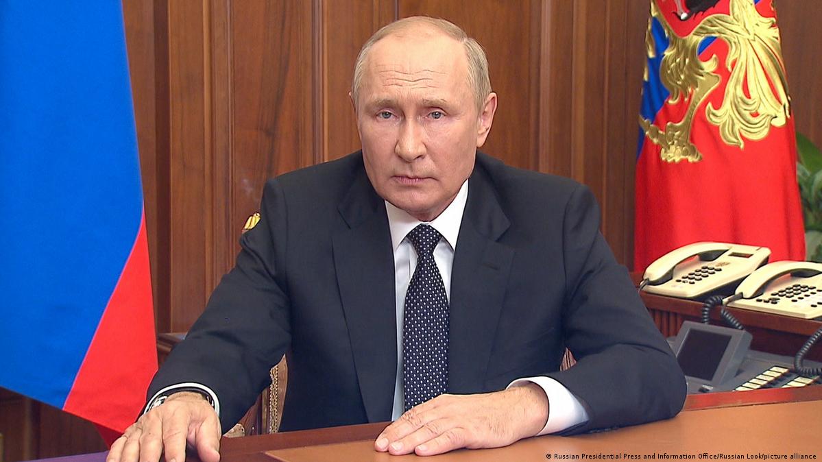 <strong>Risco de guerra nuclear está aumentando, mas não somos loucos, diz Putin</strong>