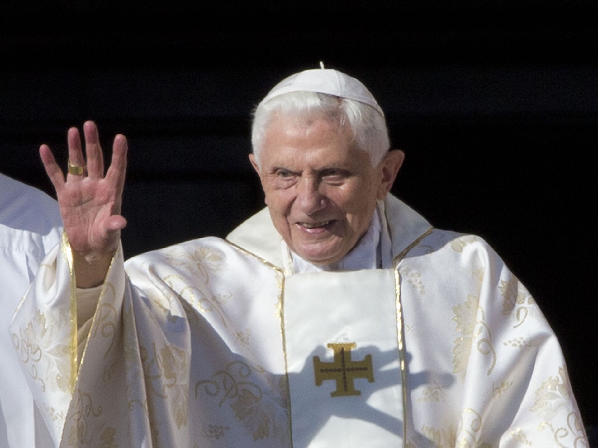 O papa emérito Bento XVI morreu aos 95 anos neste sábado (31), anunciou o Vaticano.