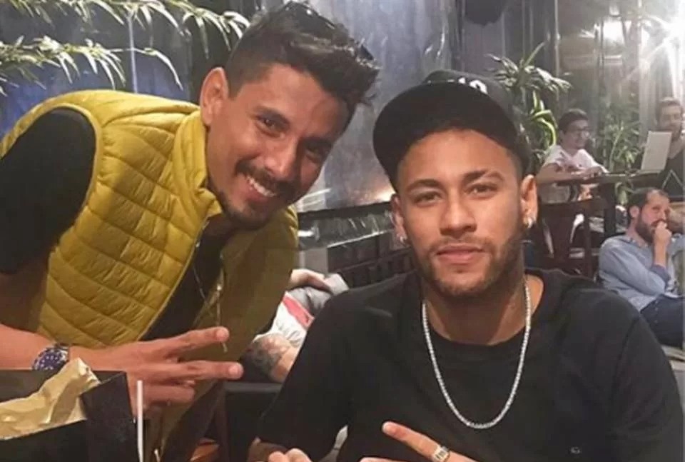 Neymar entra na mira da polícia 
