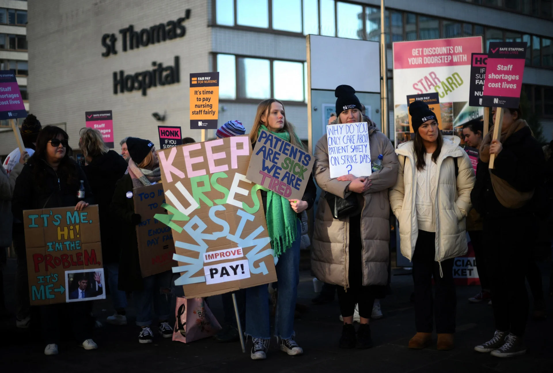 Reino Unido tem greve histórica na Saúde