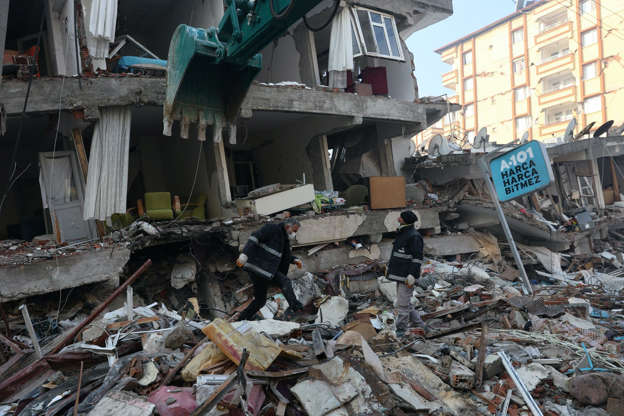 Terremoto na Turquia: quanto tempo é possível sobreviver sob escombros? 