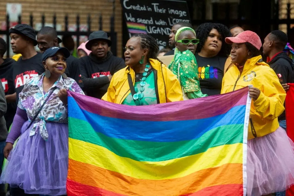 Homossexuais podem ser punidos de morte na Uganda