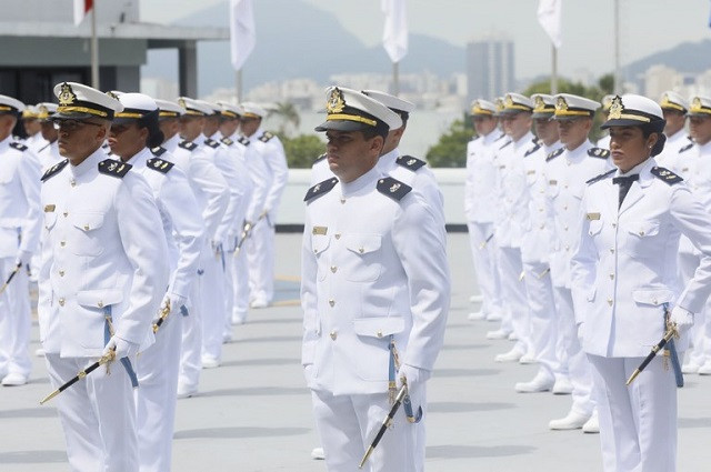 Marinha abre novo concurso público