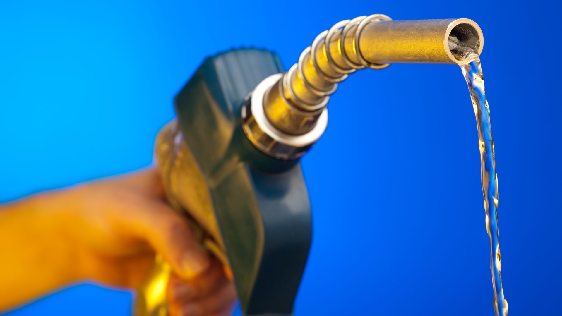 Gasolina pode passar De seis reais em SC