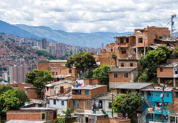 Favelas desafiam a estrutura urbana