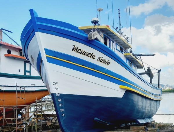 Barco de Itajaí ainda continua desaparecido